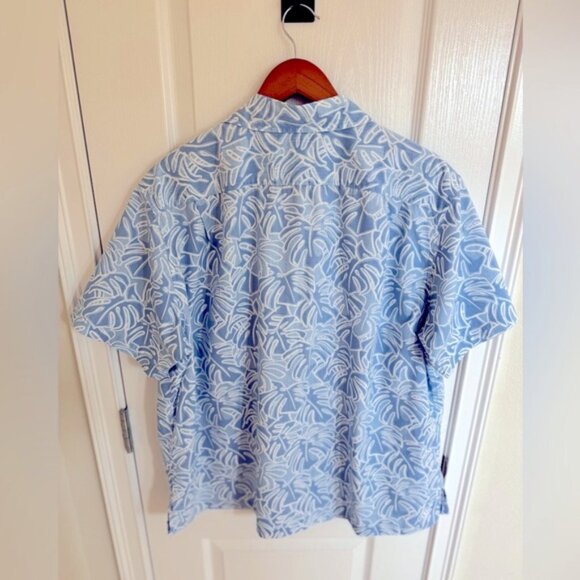 Daniel Cremieux Blue and White Casual Button Down Shirt in Men’s Size XL - Picture 2 of 7